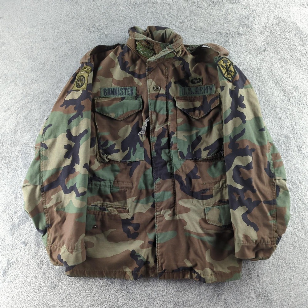 Vintage 980s US Army Jacket Mens Fits Small Long Woodland Camo BDU Brass Zipper